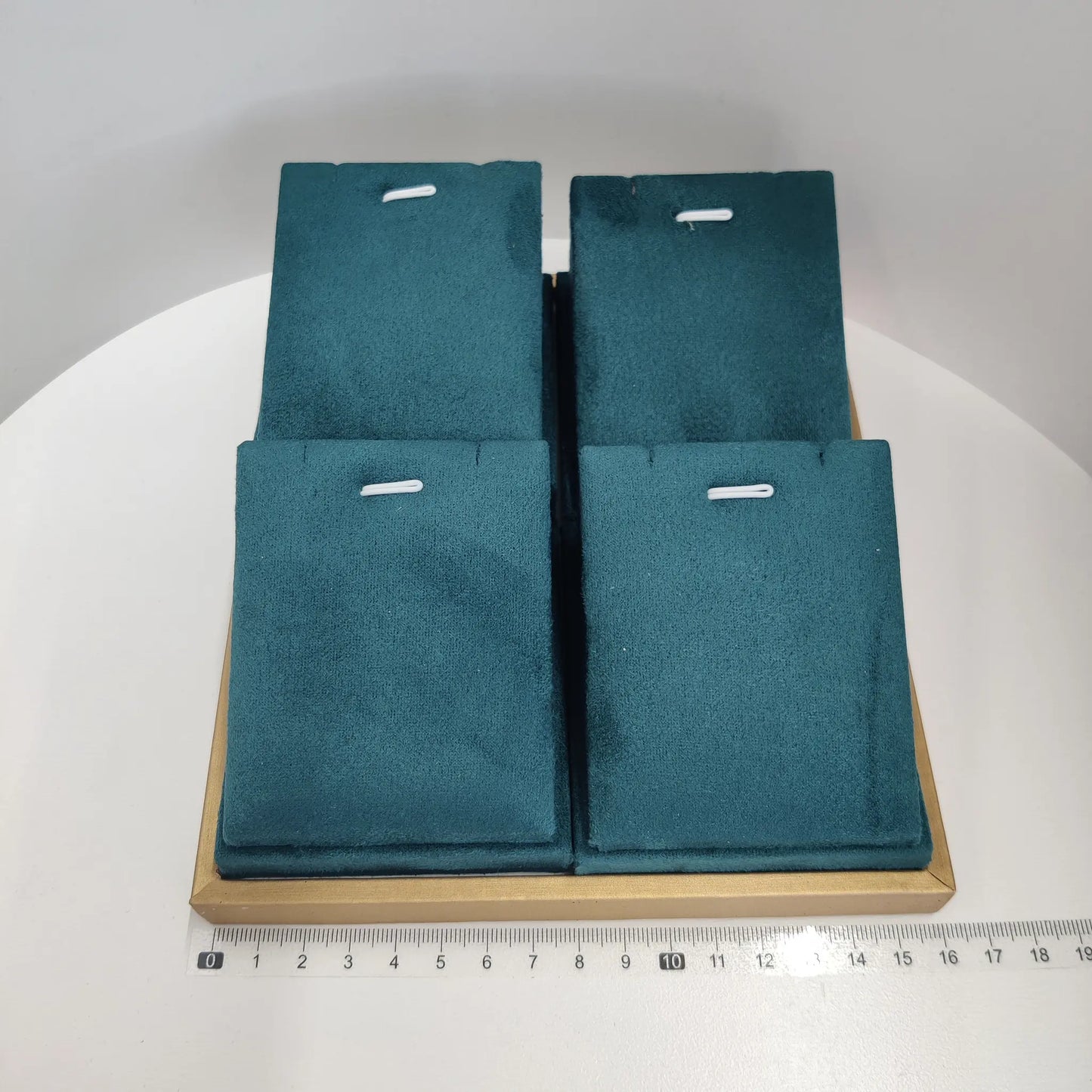 Exhibitor0110