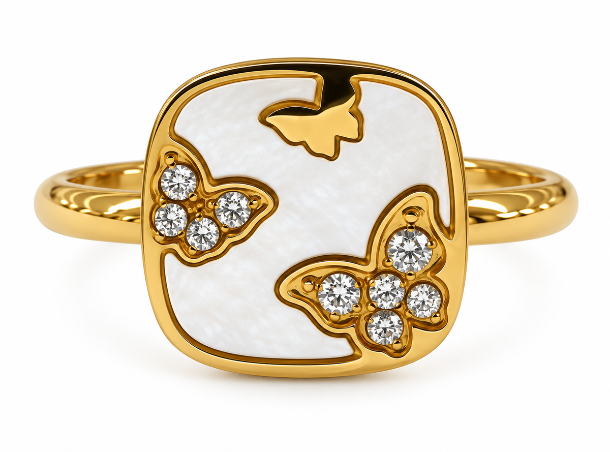Anillo Cuadrado Nacarado con Mariposas Dorado