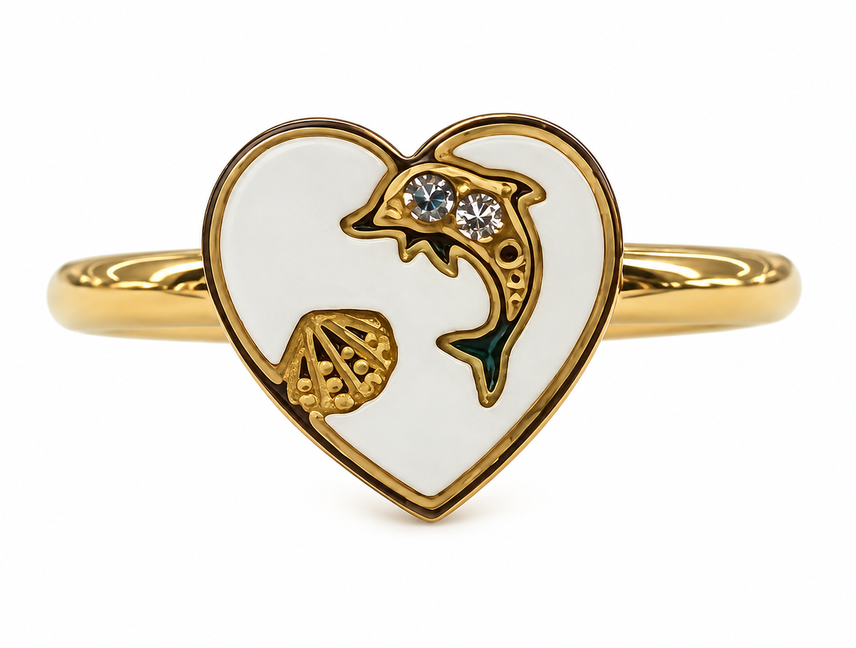 Anillo  Corazón Nacarado con Delfín y Concha Marina Dorado